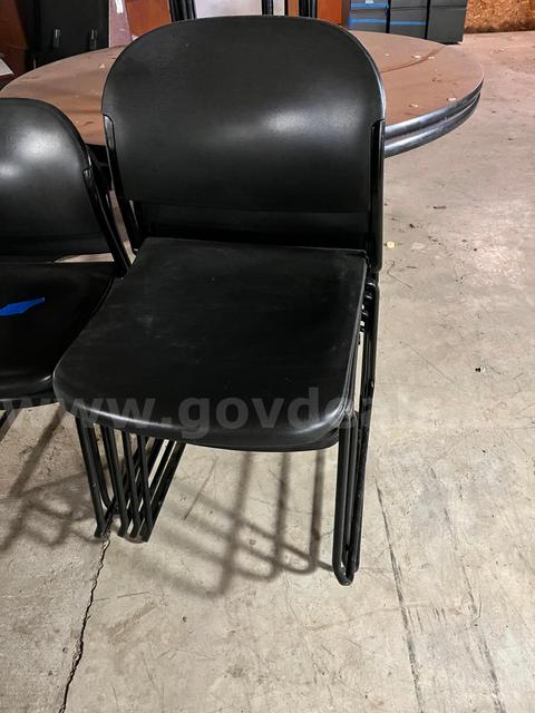 82 chairs used in college classroom