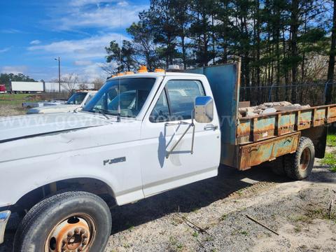 1992 Ford F-450 SD
