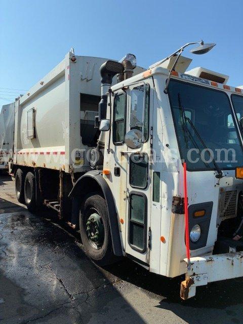 2016 Mack LEU613
