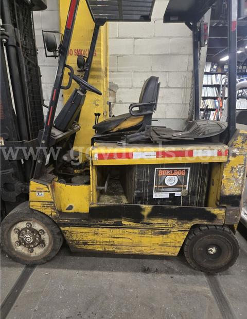 1999 Yale ERC080HD