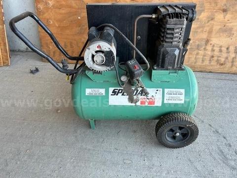 Dayton Speedaire Air Compressor