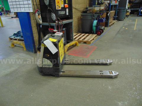 Crown Electric Pallet Truck