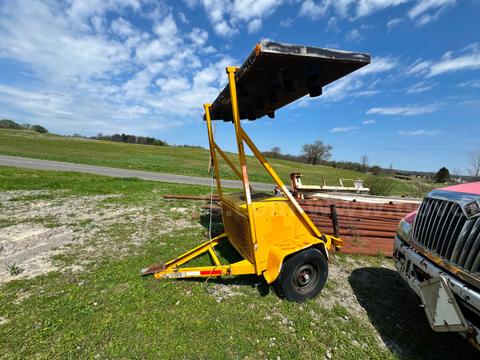 portable traffic control arrow board trailer “Mark IV Flashing Arrows”