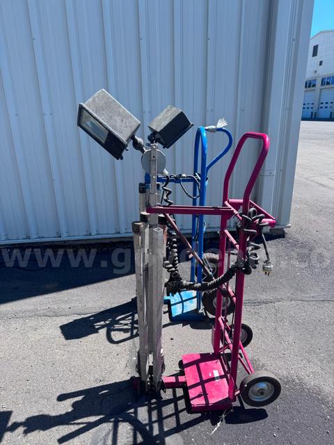 Mobile Work Lights