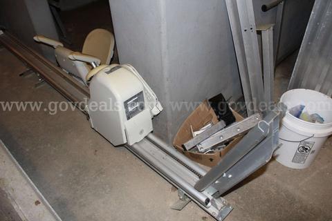 ACORN SUPERSLIDE CHAIR LIFT