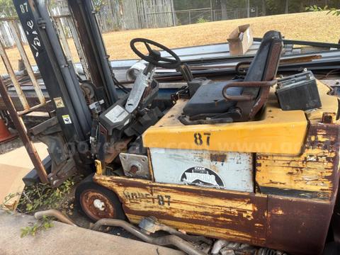 Yale Forklift sold as Scrap Metal Non operational