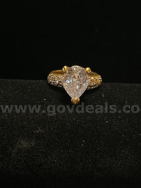 Stunning, Ladies, 24k Gold, Size 7, CZ, Solitaire Engagement, Statement Ring Read⬇️