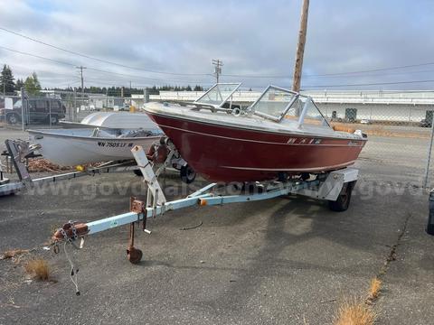 Bayliner with Motor and Trailer