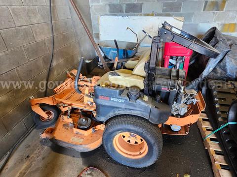 SCAG WILDCAT MOWER