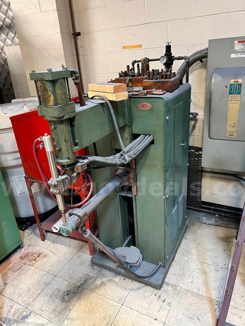 Precision Equipment Welder