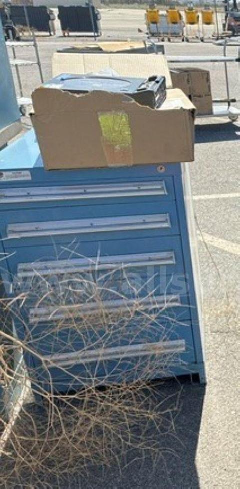 One 5 Drawer Toolbox (Lic 2554359) Palmdale