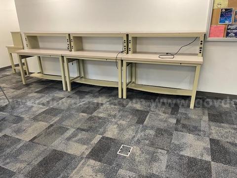 Powered Workbenches Qty 2 (2 of 9)