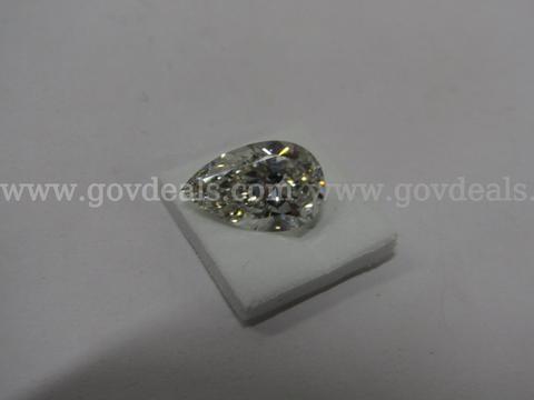 3.09 carat Pear Shape Brilliant Cut Lab Grown Diamond IGI Certified