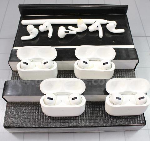 (4) Sets of Apple Air Pods/etc., Approximately 1 lb., #35176