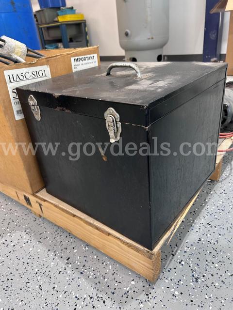 Dumore Tool Post Grinder