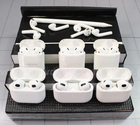 (6) Sets of Apple Air Pods/etc., Approximately 1 lb., #35183