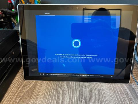 MICROSOFT SURFACE 1796 TABLET