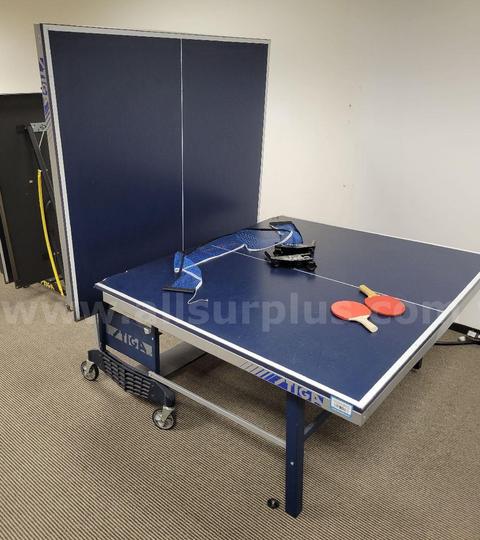 Stiga T8502 Table Tennis Table