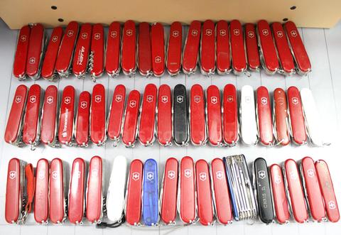 Approximately 10 lbs. Assorted Victorinox/Swiss Army Knives, #35303