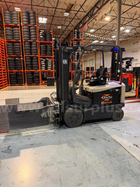 Crown FC4525 Sitdown Electric Forklift w/ Carton Clamp