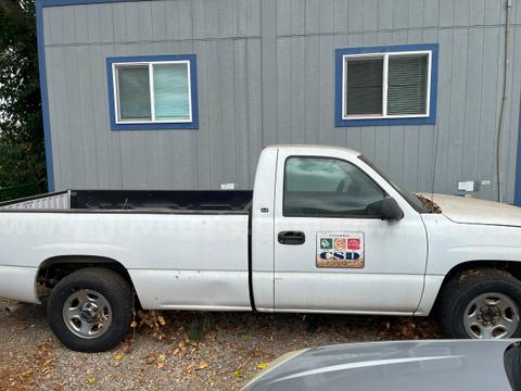 2004 GMC Sierra 1500 Long Bed 2WD