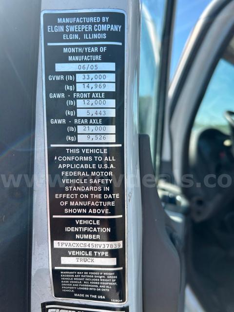 2005 Freightliner M2 106 Medium Duty (Elgin Sweeper)