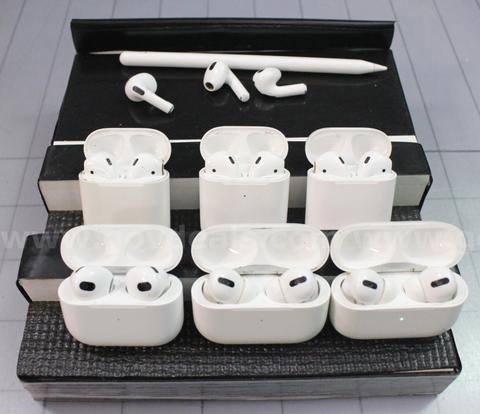(6) Sets of Apple Air Pods/etc., Approximately 1 lb., #35540