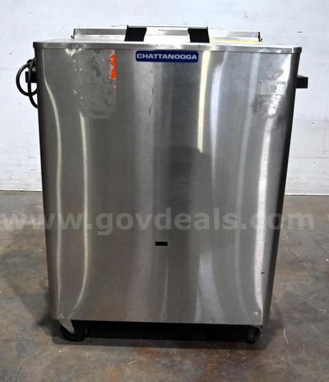 Chattanooga Chilling Unit 3102 Hydrocollator Cold Pack Freezer