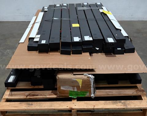 LOT OF (57) Server Technology Switched Rack PDU
