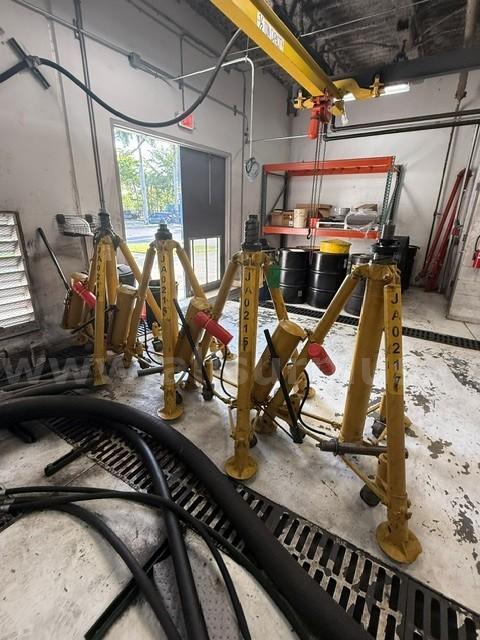 Aircraft Support Jacks (Lic 2603582) Miami