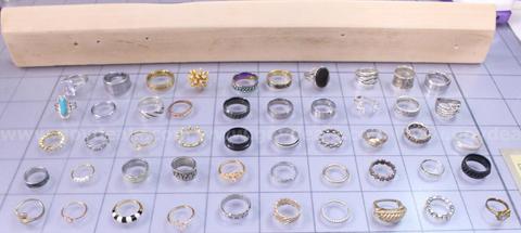 Approximately 1 lb. of Assorted Rings, #35391