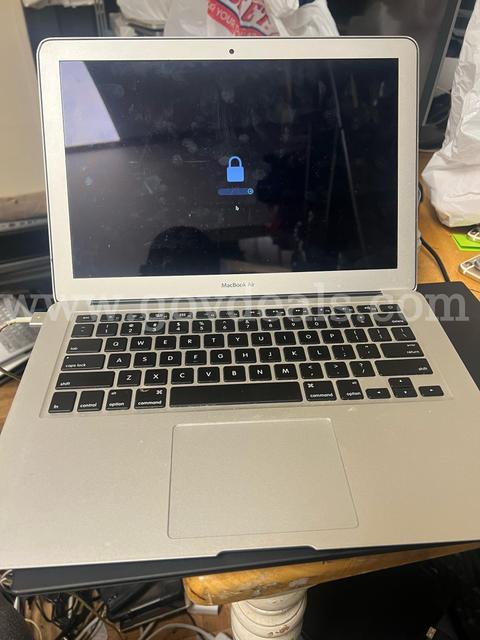 -46 MacBook Air 2017 with bios lock