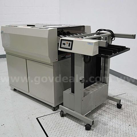 Formax FD Industrial Continuous Form Burster 500FPMW/ Stacker