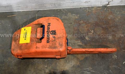 Husqvarna Air Injection Chainsaw 20 Inch Bar with case
