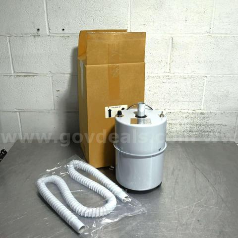 LOT OF (8) NEW United Scientific Supplies Low Noise Air Pump