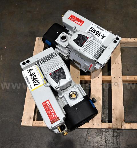 LOT OF (2) Leybold Rotary Vane Vacuum Pump SV65BIFC Single Phase
