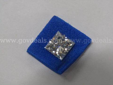3.06 carat Princess Cut Lab Grown Diamond IGI Certified