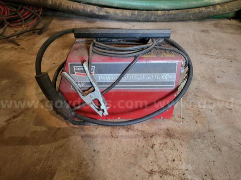 Century 125GS MIG Welder – Wire Feed
