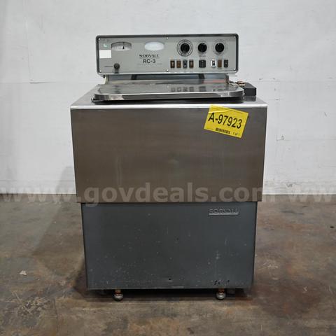 Thermo Sorvall RC-3 Refrigerated Floor Centrifuge HG-4L Rotor