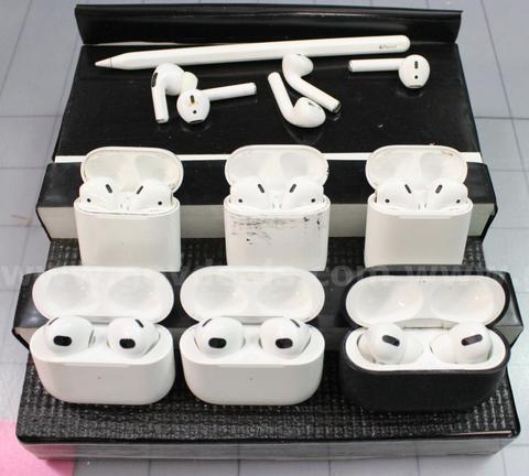 (6) Sets of Apple Air Pods/etc., Approximately 1 lb., #35559
