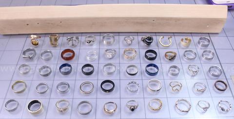 Approximately 1 lb. of Assorted Rings, #35396