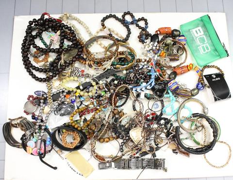 Approximately 4 lbs. of Asst. Costume Jewelry, #35879