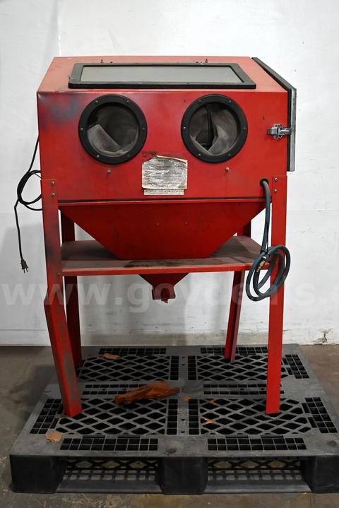Central Pneumatic Steel Blaster Cabinet Floor