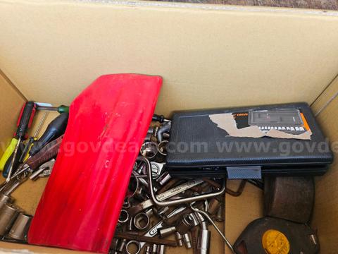Assorted habd tools