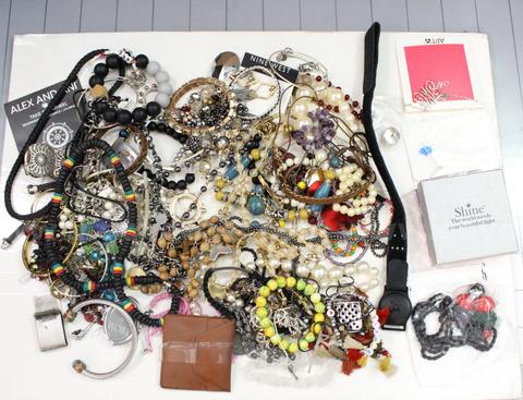 Approximately 4 lbs. of Asst. Costume Jewelry, #35882