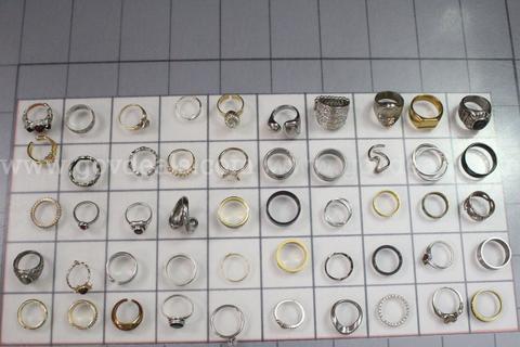 Approximately 1 lb. of Assorted Rings, #36200
