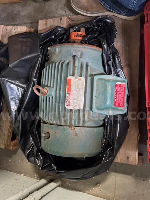 2 ea Motor, 7.5 HP