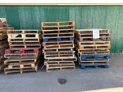 Lot of 80 Assorted Types of Wooden Pallets - Great Condition