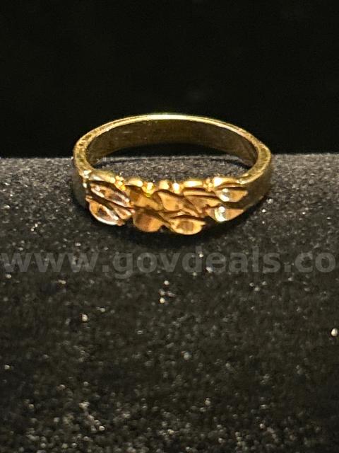 Stunning, 24K, Gold, Size 4, Small Nugget, Stacker, Ring Read⬇️