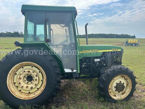 JOHN DEERE 5510 40 HP, 4wd